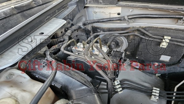 Mitsubishi L200 çıkma abs beyni Mitsubishi L200 çıkma abs beyni