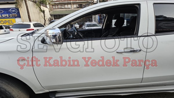 Mitsubishi L200 çıkma sol ön kapı beyaz Mitsubishi L200 çıkma sol ön kapı beyaz
