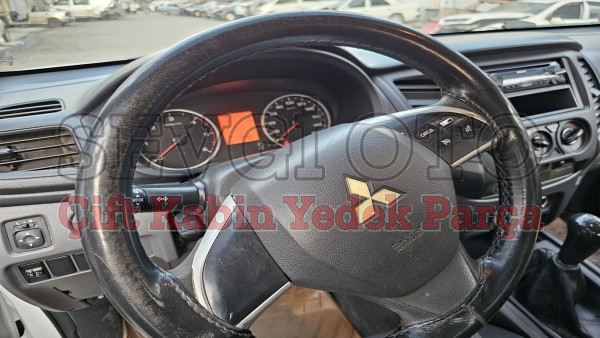 Mitsubishi L200 çıkma direksiyon simidi Mitsubishi L200 çıkma direksiyon simidi