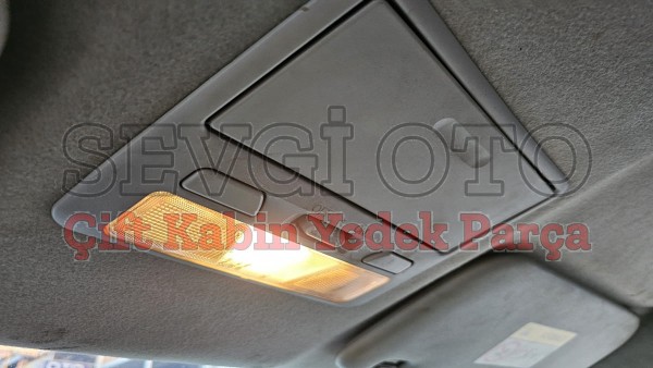 Mitsubishi L200 çıkma tavan lambası Mitsubishi L200 çıkma tavan lambası